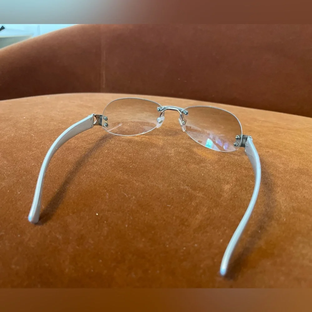 Vintage Chanel Sheild Glasses - Picture 4 of 10